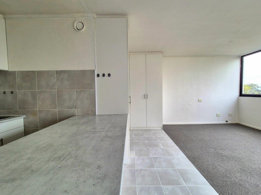 1 Bedroom Property for Sale in Claremont Upper Western Cape